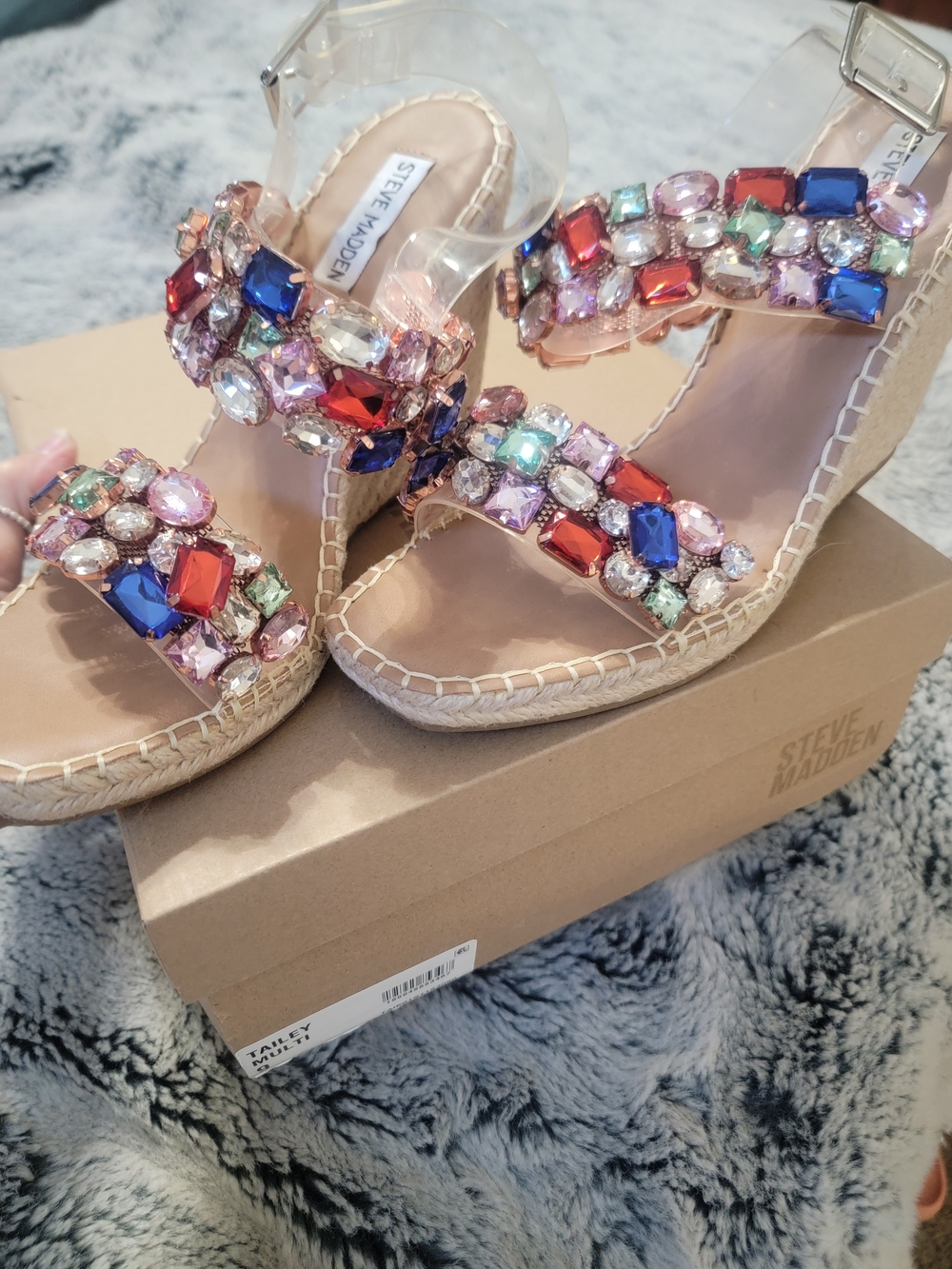 Steve Madden Women's Multicolor Jeweled Sandals Sz 9 - Picture 2 of 6